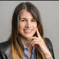 Esmeralda González Email & Phone Number