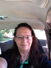 Robin Jetton's Instagram, Twitter & Facebook