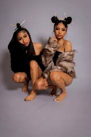 Bff Best Friend Photoshoot Ideas Black Girls Photoshoots In 2020 Friend Photoshoot Sisters Photoshoot Bestie Outfits