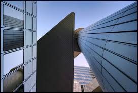 Hvb Mit Durchblick In 2020 Photography Photo Skyscraper