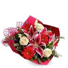 Generally speaking, the cheapest flowers to buy are ones that are in season. Send Flowers To The Uk Cheap International Delivery Worldwide Flowers Online