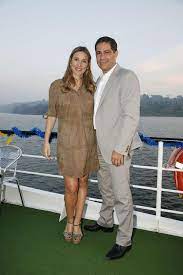 Meus sentimentos a todos os filhos.que deus a receba de braços aberto. Mario Ferreira E Paula Paz Dias Gravida De Sete Meses Festejam S Joao Rodeados De Amigos