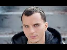 19 8 Questions with........Episodes 451-475