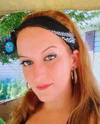 Kelli E. Thompson, 26