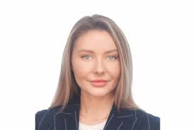 Using Creativity to Get Ahead in Business: Exclusive Interview with Cameron  Morey, CEO of LightUp Masks