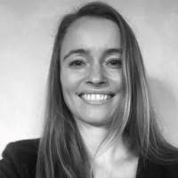 800+ perfiles de «Cornélia»