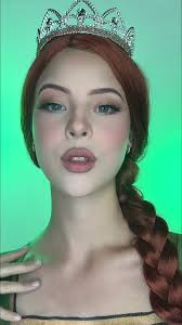 Princesa Fiona💚👑 #fionamakeup #maquillajefiona #fionashrek  #fionashrekcosplay #maquillajedefiona #maquillajeartistico #makeupartist