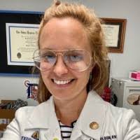 Kristen Lyman's Instagram, Twitter & Facebook