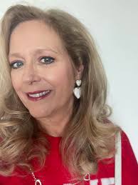 Aldi Valentine's Day earrings