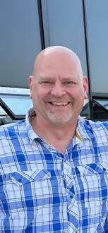 Ashley Hambrick's Instagram, Twitter & Facebook