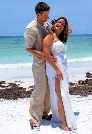 The knot 2015 real weddings study shows that. Cheap Beach Weddings Florida Do It Yourself Wedding Tampa Fl Island Beach Wedding Diy Wedding Economical Beach Wedding