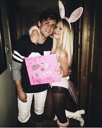 A playboy bunny is a waitress at a playboy club. 50 Best Diy Halloween Costumes For Halloween 2019 Ethinify