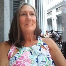 Two deserving college-bound students have been awarded scholarships by the  Italian Cultural Foundation at Casa Belvedere, presented at the season's  first Musica Sotto le Stelle event