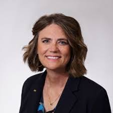 Kelli Jeffries's Instagram, Twitter & Facebook