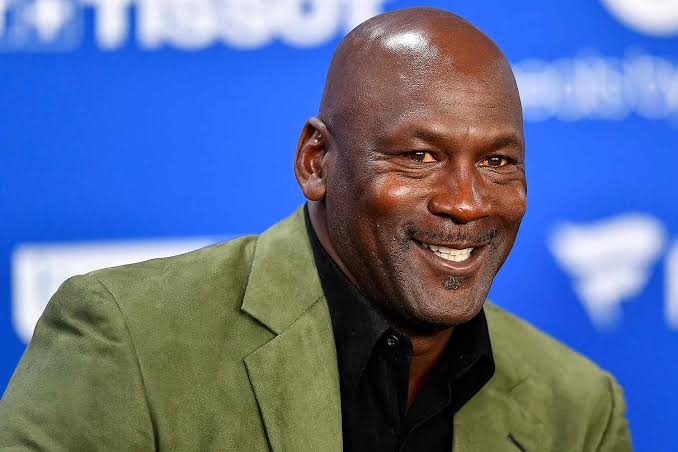 Michael Jordan's Net Worth Now $3 Billion as First Athlete on Forbes 400