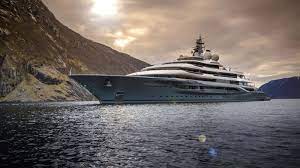 Jeff bezos is richest person in the world and he's building a fleet of yachts. Amazon Disclaims Jeff Bezos Ownership Of 136m Superyacht Flying Fox Yacht Harbour