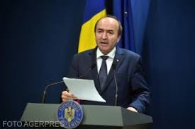 Tudorel toader, ministrul justiției, a anunțat luni, pe facebook, că csm a transmis ministerului justiției situaţia evaluării procurorului general al româniei, augustin lazăr, punctând că „nu a fost supus niciunei evaluări. Update DupÄƒ Ce A Incercat FÄƒrÄƒ Succes Revocarea Lui Augustin LazÄƒr Tudorel Toader A Inceput Procedura De Numire A Unui Nou Procuror General Toader Noul Procuror General Trebuie SÄƒ Fie AtaÈ™at De