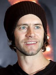 Howard paul donald (born 28 april 1968) is an english singer, songwriter, drummer, pianist, dancer and record producer. Howard Donald Photos News And Videos Trivia And Quotes Famousfix