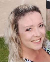 Rosy Taylor's Instagram, Twitter & Facebook