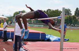 Mason died still holding jamaica's national record for the high jump event, at 2.34m, or 7.67 feet. Rebecca Pavan Salta Come La Trost A 15 Anni 2 Cm Dal Record Italiano Cadette Queen Atletica