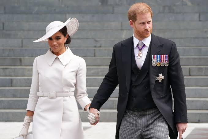 Should Prince Harry and Meghan return as working royals? Take our poll and  have your say - The Mirror