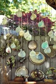 Gartendeko Selbstgemacht 53 Ideen F R Leuchter Und Garten Dekoration Di In 2020 Garden Party Decorations Alice In Wonderland Cakes Alice And Wonderland Tattoos