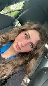 Madison Rinker's Instagram, Twitter & Facebook