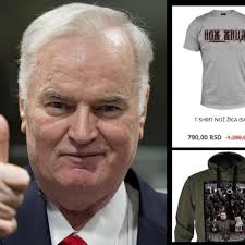 Možda je njih i više bilo, nikada saznati nećemo, tek ovih nekoliko junoša je ponosno i transparentno trčalo sve sa. Slobodna Dalmacija Ratkko Mladic