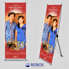 Begitu juga untuk banner pernikahan. Wedding X Banner Pernikahan