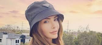Milann fait ses premiers pas devant la caméra. Nabilla Retour Sur Sa Courte Carriere D Actrice Dans Orange Is The New Black Mce Tv
