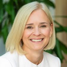 Find a humanist wedding celebrant in Epsom