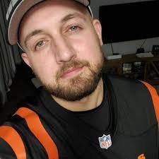 Chris Craycraft's Instagram, Twitter & Facebook