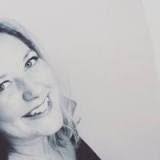 Erin Arrowsmith's Instagram, Twitter & Facebook