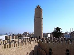 Bookended by the mediterranean sea and sahara desert, the country's fertile landscape, coastal resorts, and warm temperatures draw holidaymakers in search of sights, sea, and sun. Tunisia Travel Guide At Wikivoyage