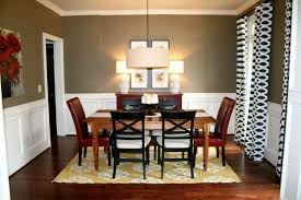 A flat wall without a lot of trim is so much easier. 20 Dining Room Ideas With Chair Rail Molding Housely