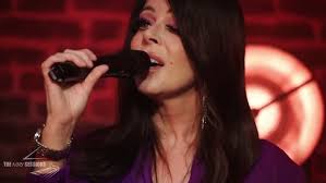 Big Buckles sings Shaggy Angel at the pub in Ipswich. What a moment!