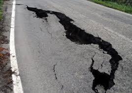 Baia mare și sighet, peste 40% din cazurile de. Baia Mare Dn 18 Baia Mare Sighetu Marmatiei Este Inchis Drumul S A Surpat La Un Kilometru Jumate De Intersectia Cu Drumul Ce Duce La Mogosa Si Suior Maramedia