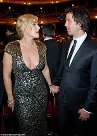 She admitted to it only after giving birth to her son joe (who had been delivered naturally). Kate Winslet Gets Feisty Over Baby S Surname Daily Mail Online