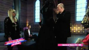 Aujourd'hui dans sous les jupons de l'histoire a 14h30 le thème de l'émission sera sur ' depuis le quartier parisien de montmartre christine bravo soulève les jupons de l'histoire de la première cancaneuse de paris. Sous Les Jupons De L Histoire Cherie 25 Participation De L Atelier Bettenfeld Rosenblum 2013 Youtube