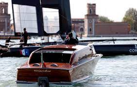 Taxi 34th Acws Venice Ii Gilles Martin Raget