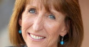 Leslie Griffin's Instagram, Twitter & Facebook