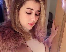 في مدينة دمشق في بلاد الشام. 29 Ide Ø¹Ø§Ø¦Ø´Ø© Ø¨Ù† Ø£Ø­Ù…Ø¯