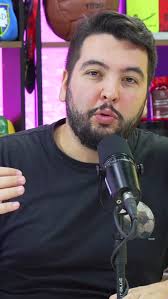 🟨 O CARTÃO MAIS ABSURDO DO ANO! 😂, Justin Kluivert levou AMARELO por  ISSO?! Só rindo pra não chorar!, Quem foi mais perdido: o juiz ou o VAR?  🧐, 📲 COMENTA o que você faria nessa situação!, 👀 Aposto ...