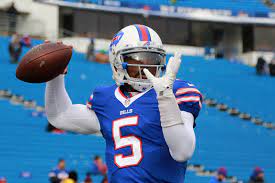 Tyrod di'allo taylor (born august 3, 1989) is an american football quarterback for the buffalo bills of the national football league (nfl). Tyrod Taylor Buffalo Bills Agree To Restructured Contract Bleacher Report Latest News Videos And Highlights
