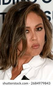 Vanessa angel : résultats (5,2 mille) d'images libres de droits, de photos  de stock et d'illustrations