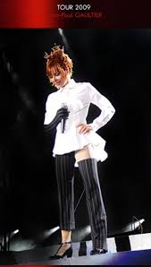 Jpg Tenue Mylene Farmer Tour 2009 Farmer Mylene Chanteur Concert