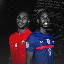 Renato júnior luz sanches comm is a portuguese professional footballer who plays as a midfielder for ligue 1 club lille and the portugal nat. Renato Sanches And Paul Pogba Two Midfield Titans Breaking The Lines