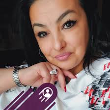 Pozdrav za djevojku! Izvozio sam ti auto na Starcevici,baci like,ako se  prepoznas! Bio sam ti od koristi😉