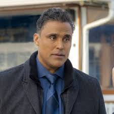 Rick Fox as Ian