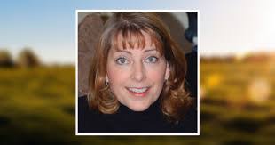 Kathy Latini's Instagram, Twitter & Facebook